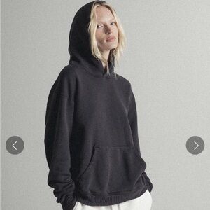 Elwood Core Hoodie Vintage Black NWT